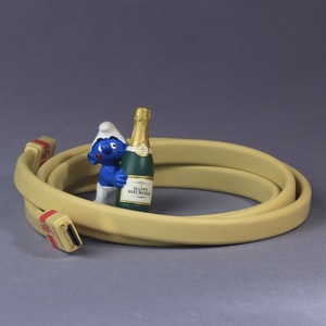 Кабель HDMI Van Den Hul HDMI Flat 1.5m