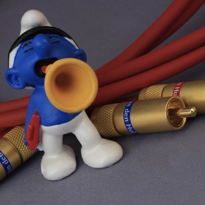 Кабель аудио RCA - RCA Van Den Hul The Bay C5 Hybrid 1.0m