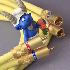 Кабель аудио RCA - RCA Van Den Hul The First Ultimate 0.8m