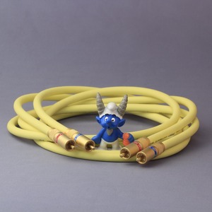 Кабель аудио RCA - RCA Van Den Hul The First Ultimate 1.0m