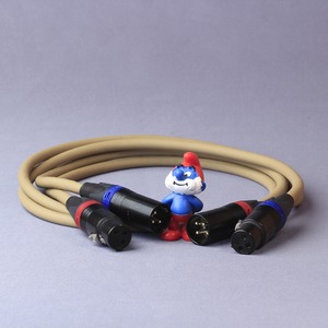 Кабель аудио XLR - XLR Van Den Hul The Second XLR 1.5m