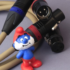 Кабель аудио XLR - XLR Van Den Hul The Second XLR 1.5m