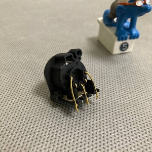 Терминал XLR Neutrik NC5MBH