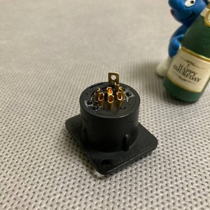 Терминал XLR Neutrik NC7MD-L-B-1