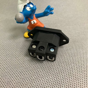 Терминал Силовой Furutech FI-06(R)