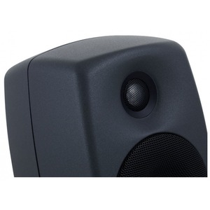 Студийный монитор Genelec 8320APM