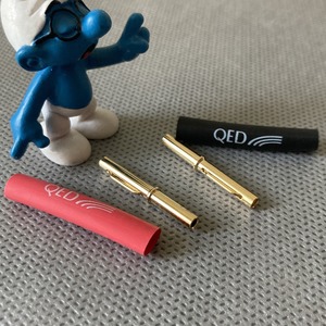 Разъем Акустический QED (QE1610) Mini Airloc Banana 2шт.