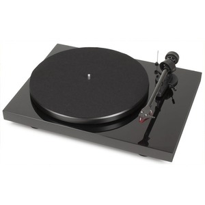 Проигрыватель виниловых дисков Pro-Ject Debut Carbon DC Phono USB Piano Black
