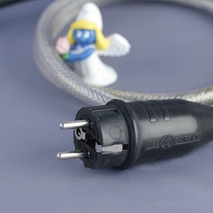 Кабель Силовой Isol-8 IsoLink Neutrik 20A 1.5m