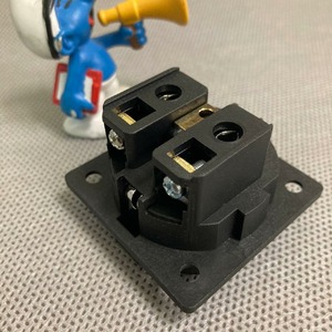 Розетка силовая 2К+З Furutech FI-E30(R)