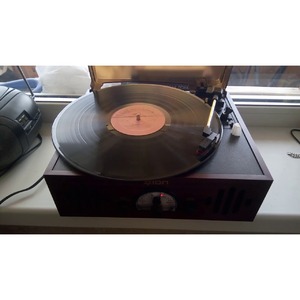 Проигрыватель виниловых пластинок ION Audio Trio LP