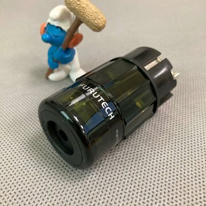 Разъем Силовой Furutech FI-E38(R)