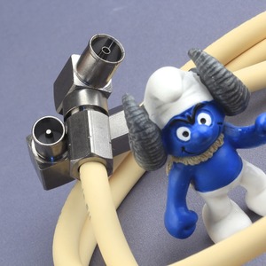 Кабель Антенный Van Den Hul The Name Antenna 1.0m