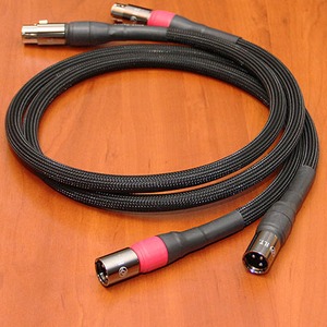 Кабель межблочный Harmonic Technology Truth-Link XLR 1.0m