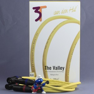 Кабель аудио XLR - XLR Van Den Hul The VALLEY (3T) XLR 0.8m