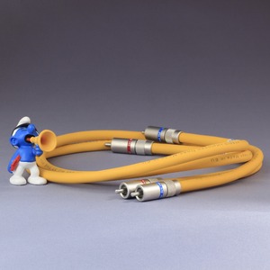 Кабель аудио RCA - RCA Van Den Hul The HILL Hybrid (3T) RCA 1.0m