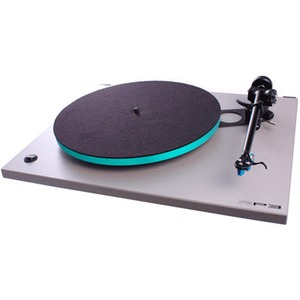 Проигрыватель виниловых дисков Rega RP3 Titanium