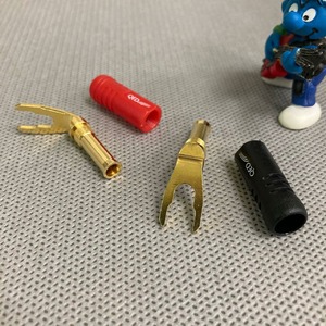 Разъем Акустический QED (QE1830) Airloc ABS Standart Spade