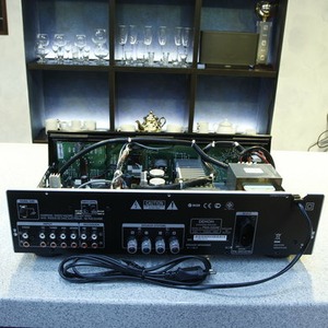 Усилитель интегральный Denon PMA-520AE Premium Silver