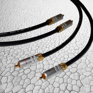 Кабель аудио RCA - RCA DH Labs Pro Studio Interconnect RCA 1.5m