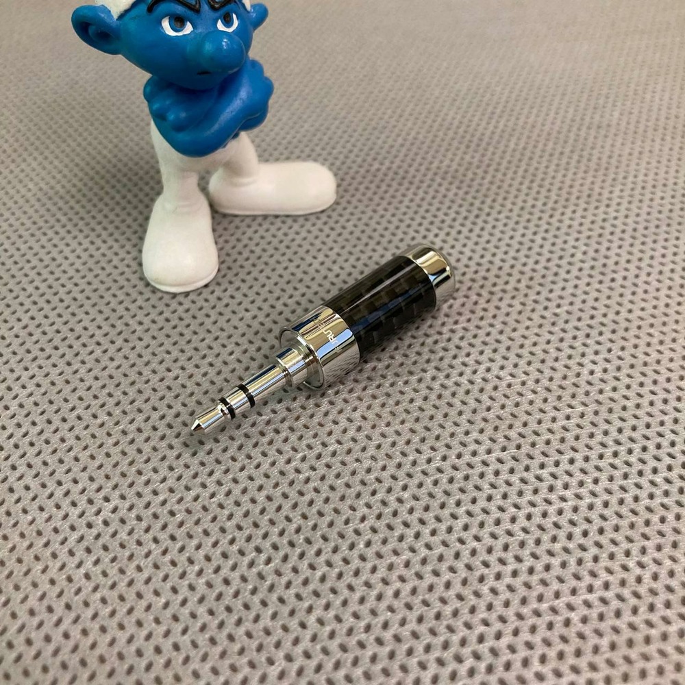 Разъем Jack Furutech CF-735SM(R) Carbon