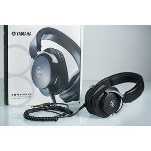 Наушники Yamaha HPH-MT8