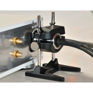 Подставка для кабеля Furutech NCF Booster