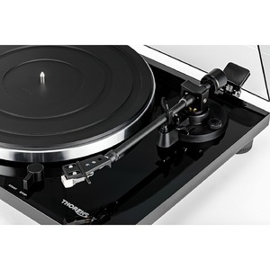 Проигрыватель виниловых дисков Thorens TD 201 Black, TP71 (AT 3600)