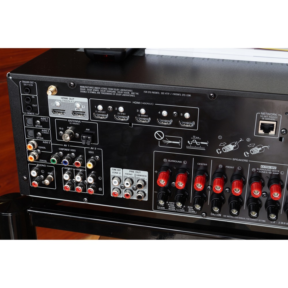 AV-Ресивер Yamaha RX-V685 Black