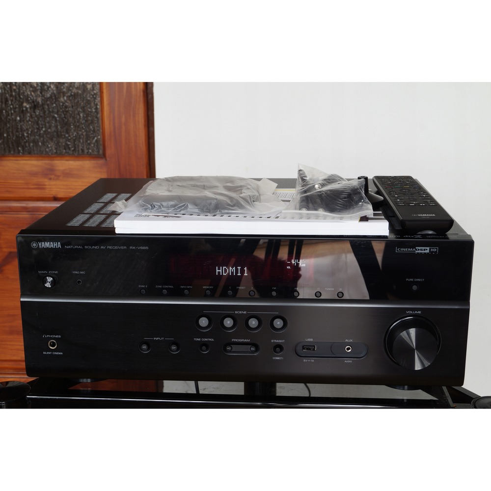 AV-Ресивер Yamaha RX-V685 Black