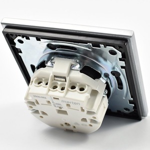 Розетка силовая 2К+З GigaWatt G-044