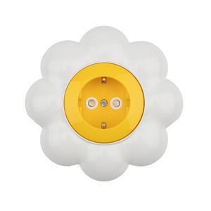 Розетка одноместная Kranz KR-78-0622 HAPPY Ромашка скрытой установки, с заземлением и защитными шторками, желтая/белая