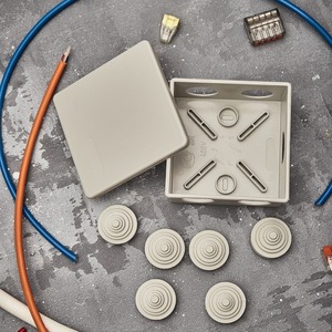 Коробка распаячная Rexant 28-3052 ОУ 85х85х40 мм, IP44