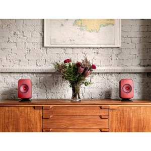 Подставка для колонок KEF P1 DESK PAD Black