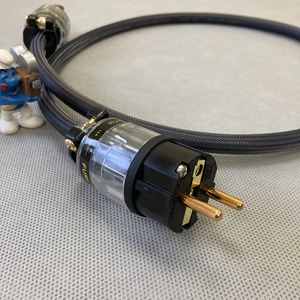 Силовой кабель Furutech FP-1 (Fur-E11Cu/11Cu) Carbon 0.75m