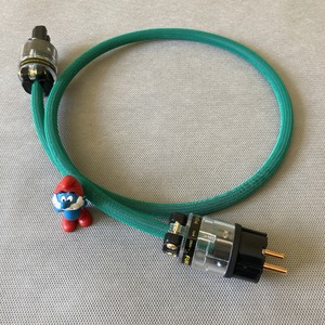 Силовой кабель Furutech FP-1 (Fur-E11Cu/11Cu) Green 1.0m