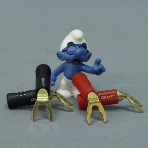 Разъем Акустический QED (QE1890) Screwloc ABS Spade 4шт.