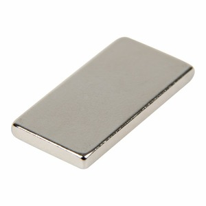 Неодимовый магнит Rexant 72-3404 прямоугольник 20х10х2мм сцепление 2,4 кг (упаковка 5 шт)