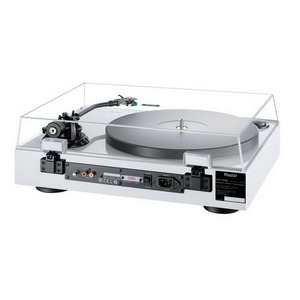 Проигрыватель виниловых дисков Magnat MTT 990 white