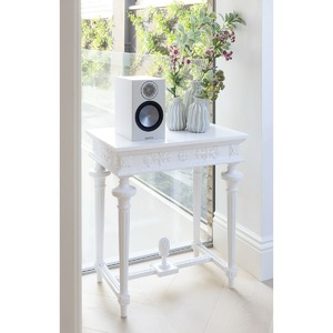 Колонка полочная Monitor Audio Bronze 50 White 6G