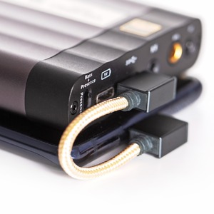 Кабель USB iFi Audio Type-C 90 OTG Cable