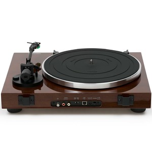 Проигрыватель виниловых дисков Thorens TD 202 Walnut, TP71 (AT 95E)