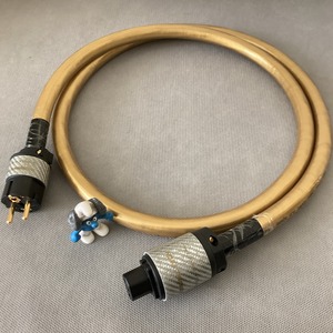 Кабель сетевой Harmonic Technology Para-P 1.8m