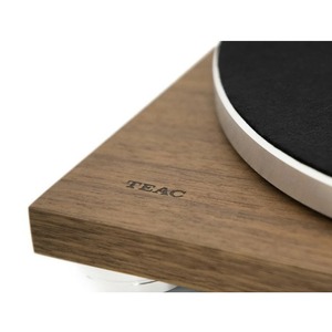 Проигрыватель виниловых дисков Teac TN-400BT-X Walnut