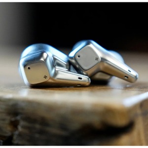 Наушники HiFiMAN Svanar Wireless