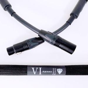 Межблочный аудио кабель Purist Audio Design Aqueous Aureus Interconnects XLR Diamond Revision 1.0m