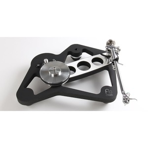 Виниловый проигрыватель Rega Planar 10 Black