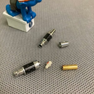 Разъем для наушников Furutech CF-H800(R) Carbon Set-2