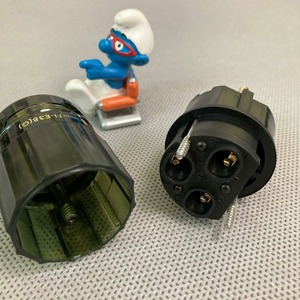 Разъем Силовой Furutech FI-E38(G)